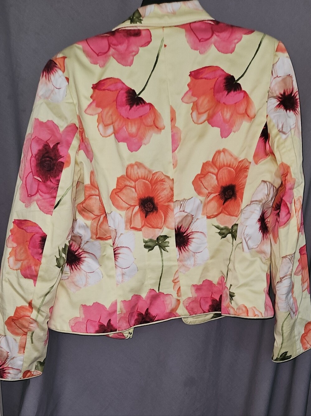 Chadwicks Floral Zip-Front Womens Jacket in Yellow with Pink & Orange Blooms - Picture 2 of 5